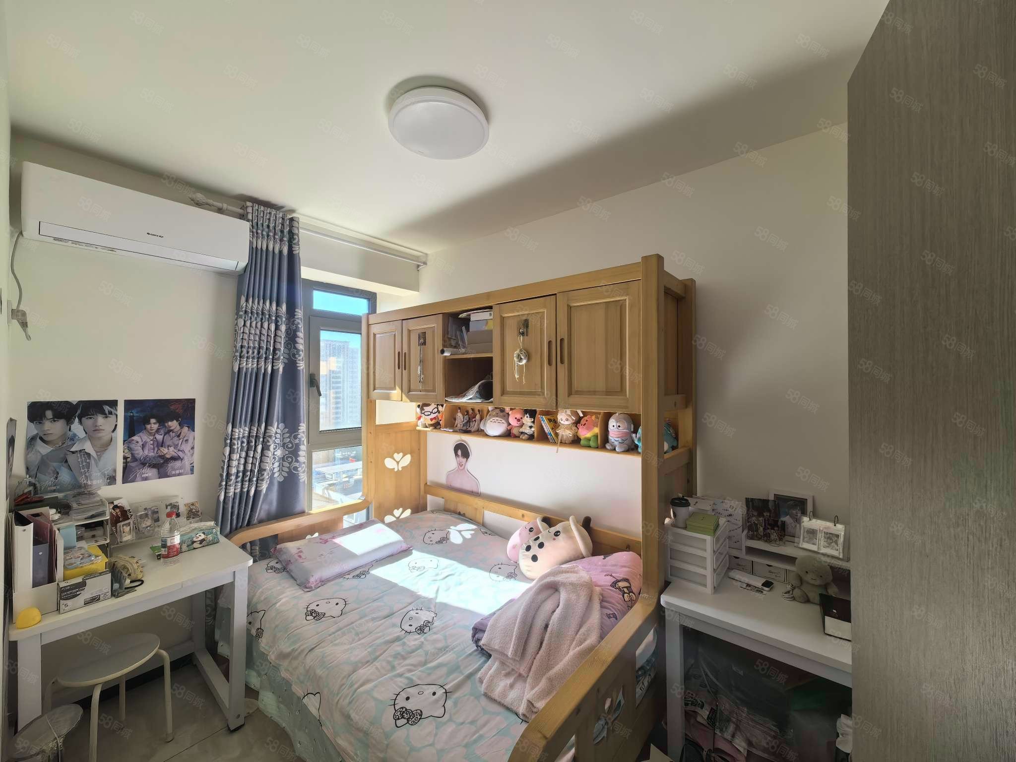 都麗豪廷4室3廳2衛(wèi)217㎡南北359萬