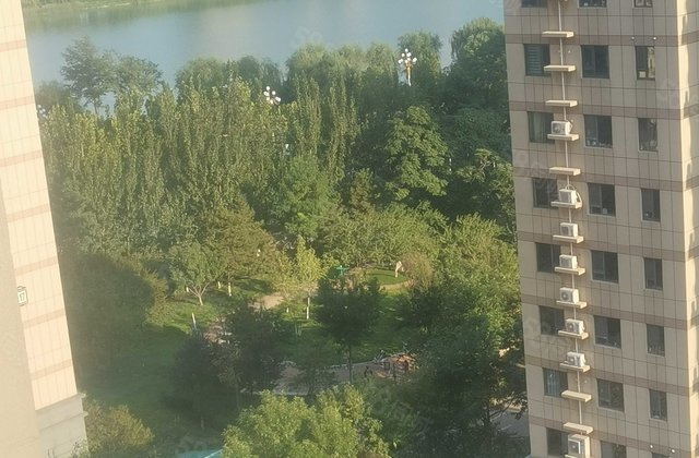 免大税/昌润莲城/送地下室/活动中心/东苑中学