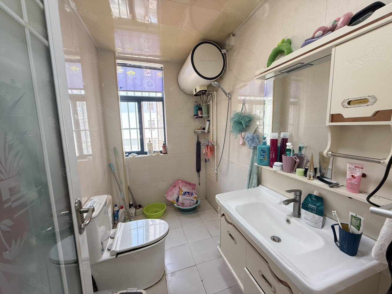 新港国际3室2厅2卫139㎡南北95万