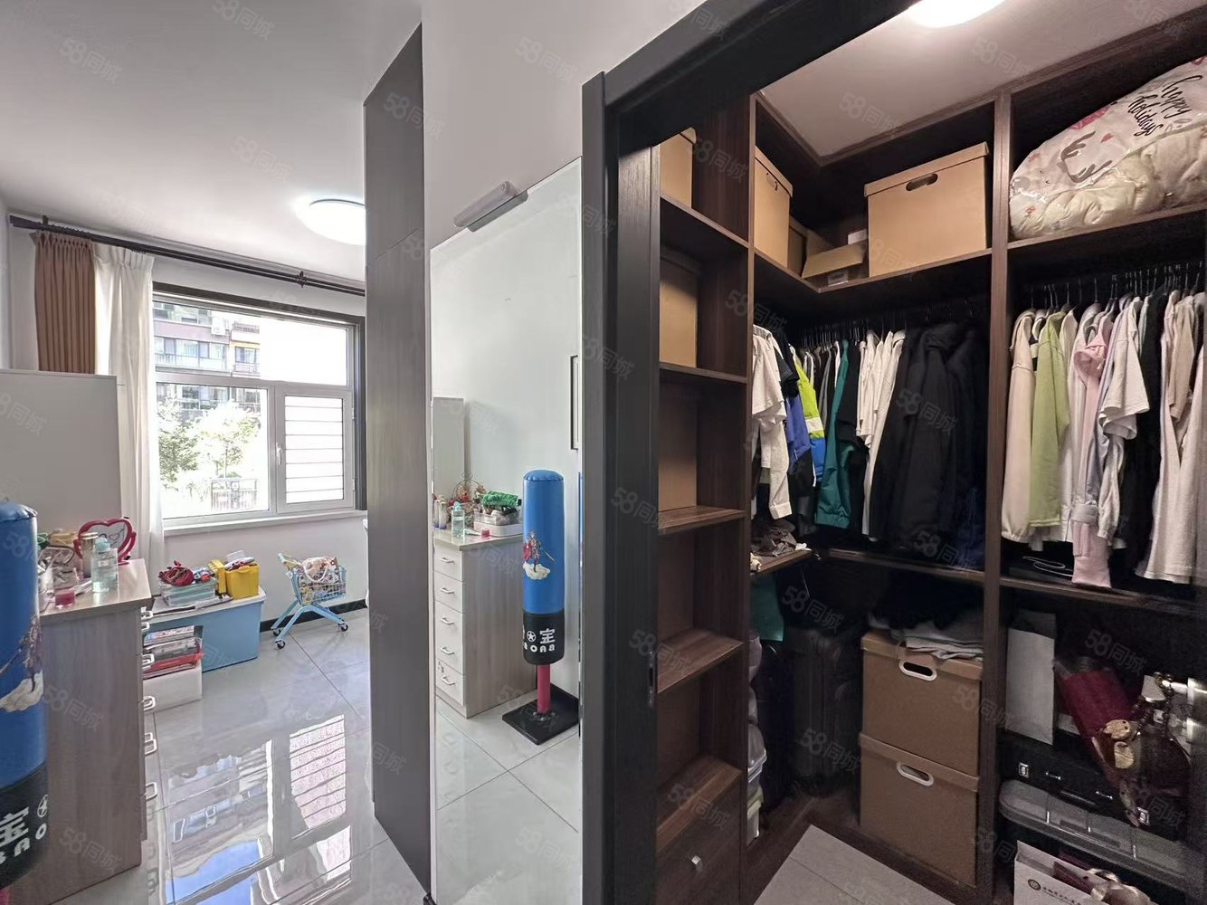 康裕新苑3室2厅2卫160㎡南北145万