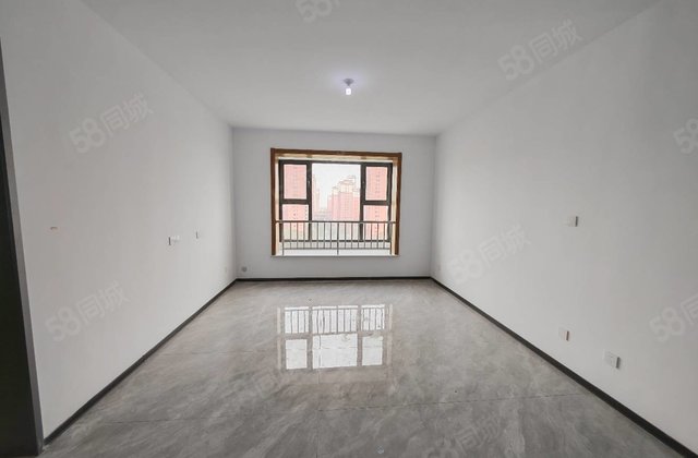 走一手 东边户 康盛园中间楼层 带储 新房未注一实验东昌天悦