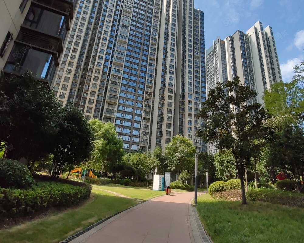 越秀星汇君泊小区评价