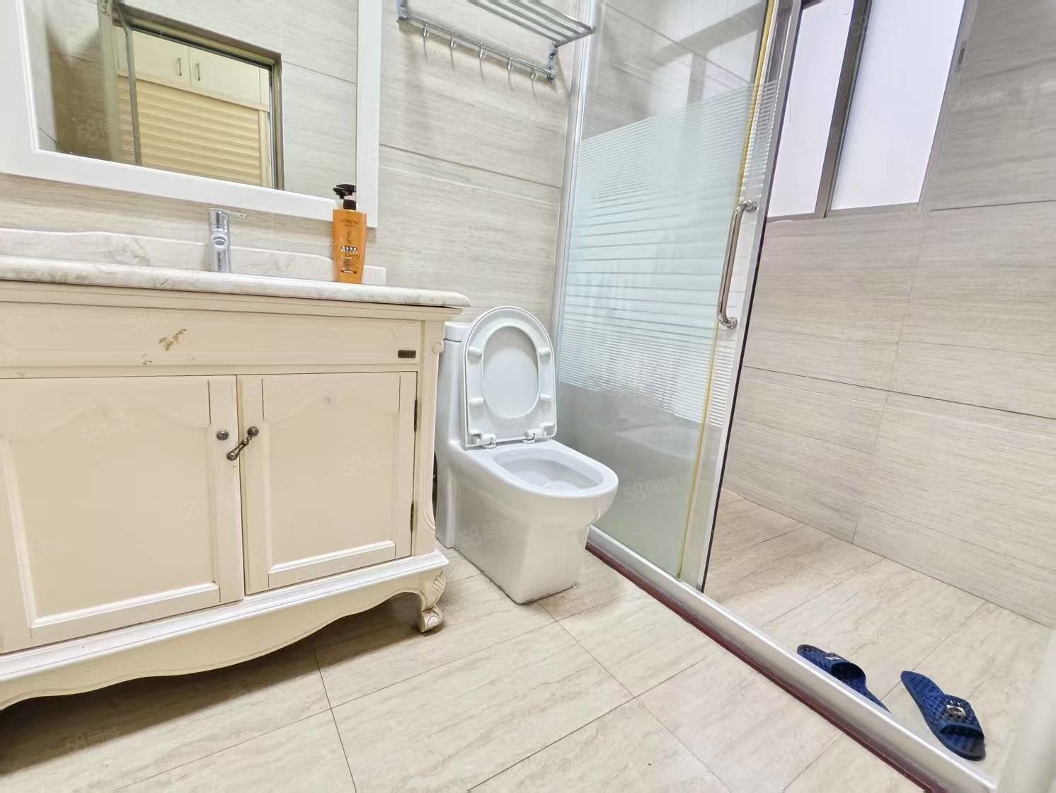 韶关碧桂园4室2厅4卫224㎡南138万