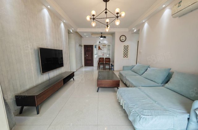 万达旁 5万入住  精装三室  免大税 好楼层