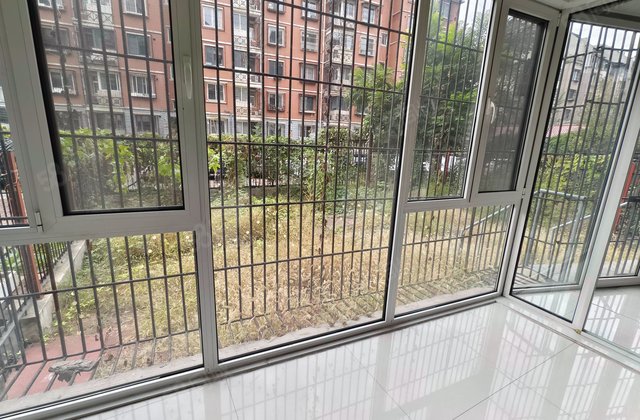 裕华嘉苑(二期)3室2厅130㎡110万二手房图片