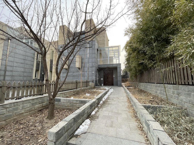 澳景園5室3廳4衛(wèi)475.78㎡南北1999萬