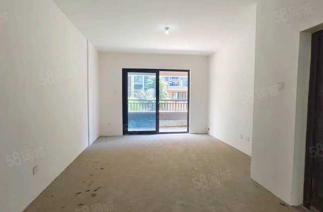 天悦龙栖台4室2厅131.33㎡109万二手房图片