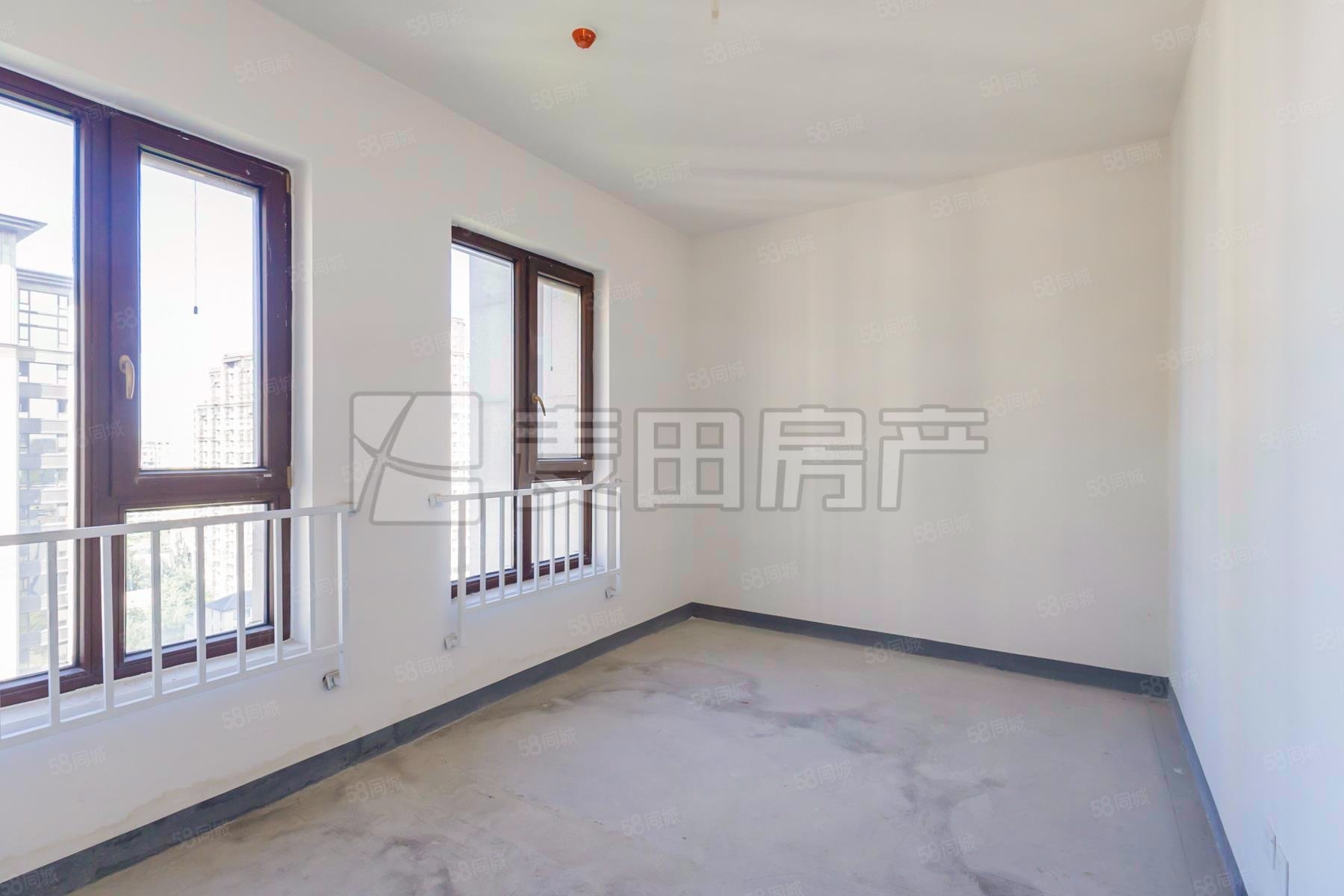 泰禾西府大院6室3廳3衛(wèi)197㎡西南2800萬