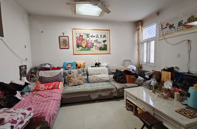 湖边房 实际面积约96平方 中间好楼层 诚意出售 房东直卖