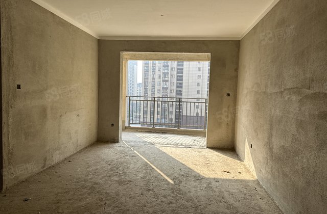 尚亿悦府3室2厅105㎡46万二手房图片