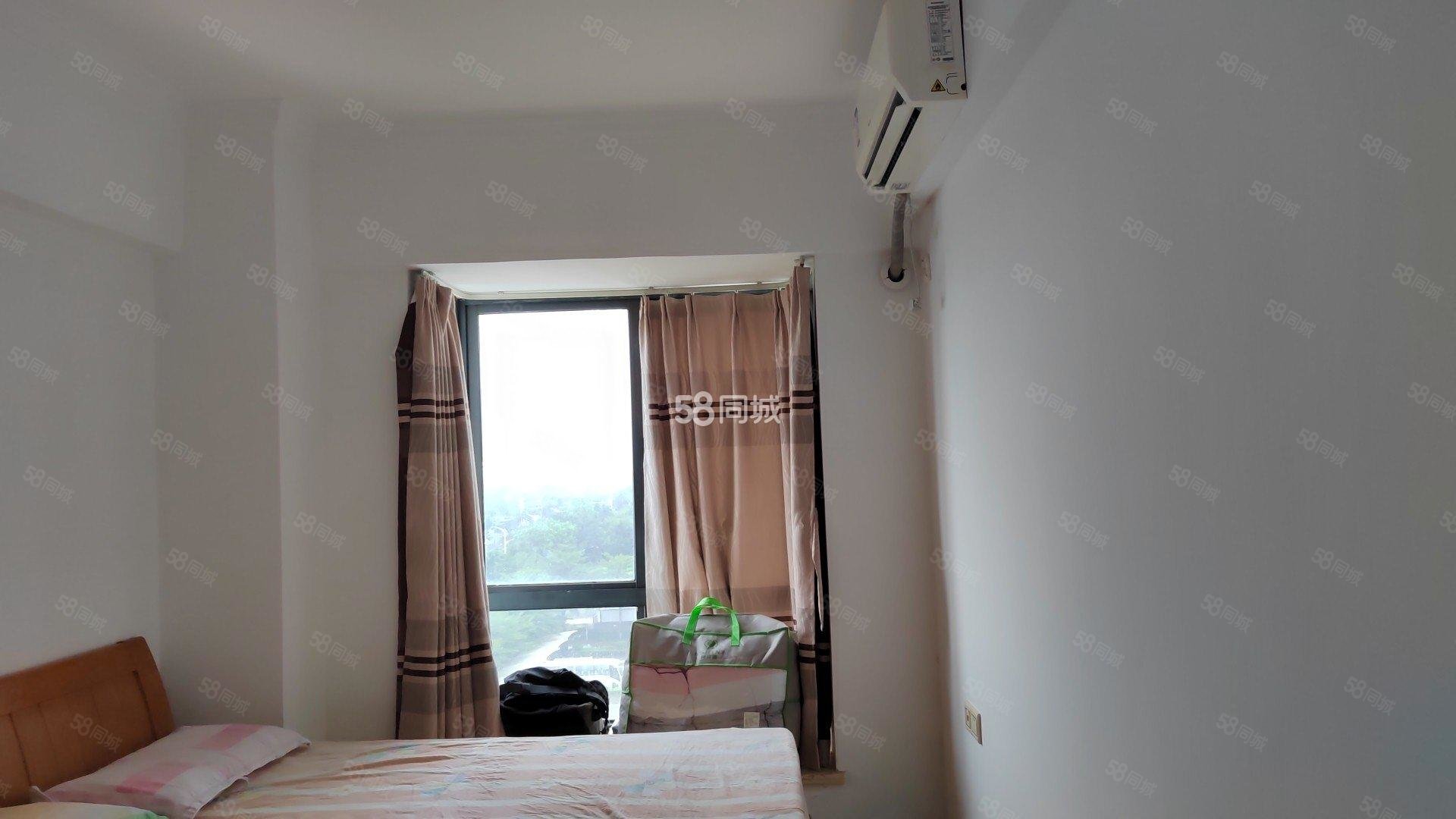 新香缇假日2室2厅1卫71㎡南60万