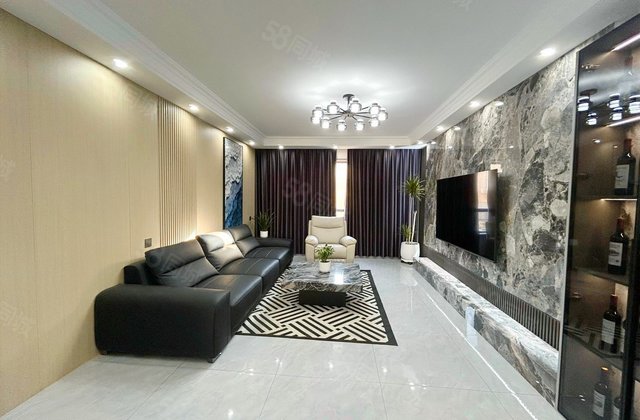 高新怡众名城2室2厅93㎡48.8万二手房图片