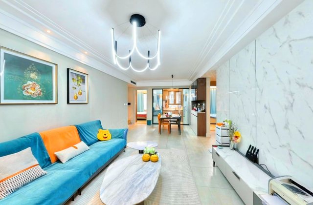 融创西安宸院二期3室2厅121.26㎡185万二手房图片