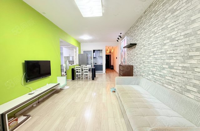 通用时代国际社区2室2厅75.46㎡72万二手房图片