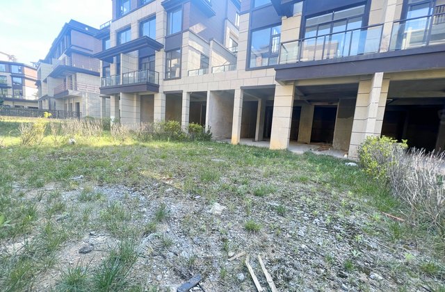 中铁阅山湖D组团(别墅)5室2厅204.86㎡439万二手房图片