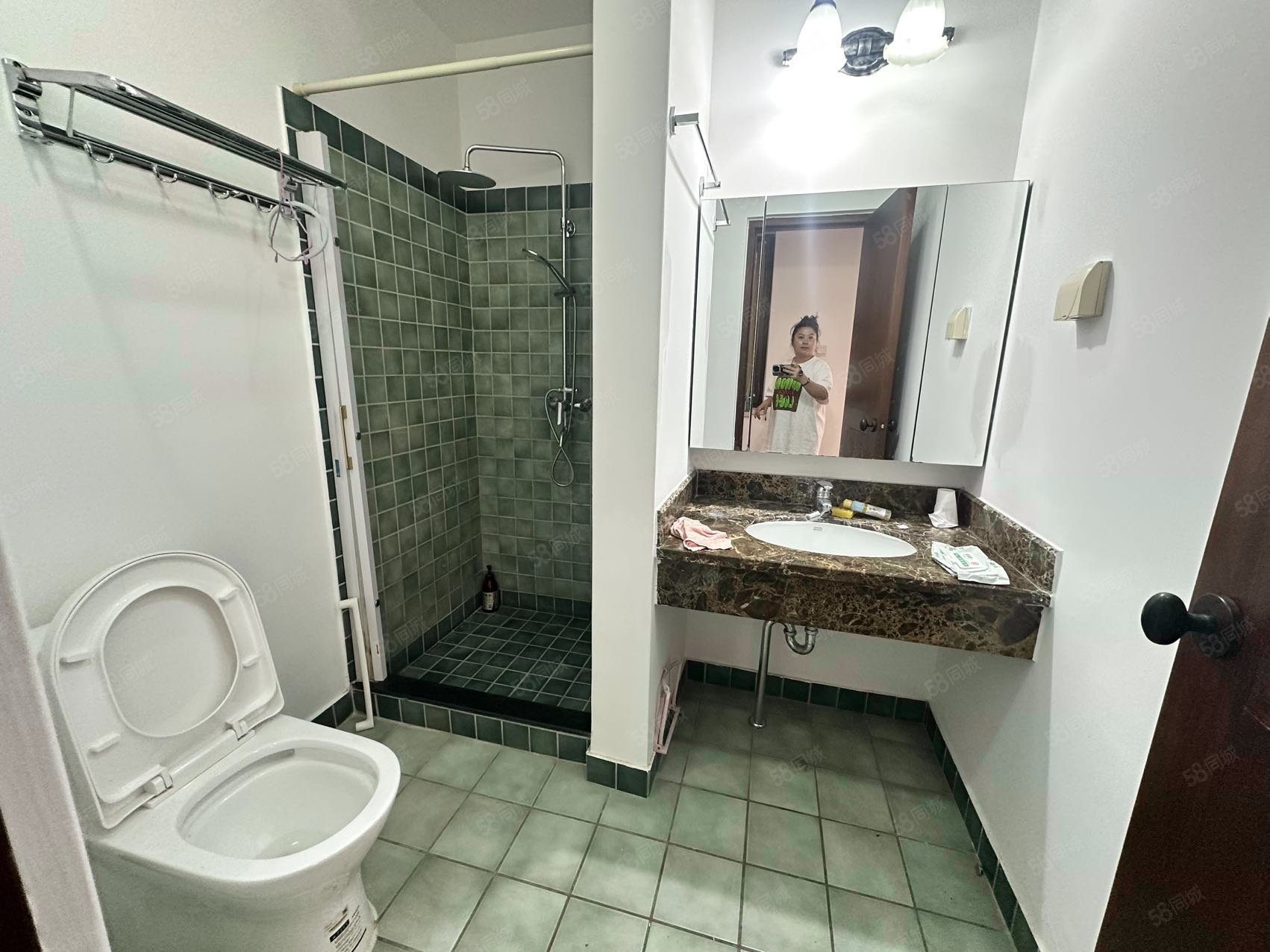 易郡別墅4室2廳3衛(wèi)205㎡南北580萬