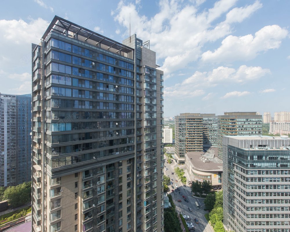 【凤凰城(一期二期四期), 凤凰城(一期二期四期)小区详情,房价走势