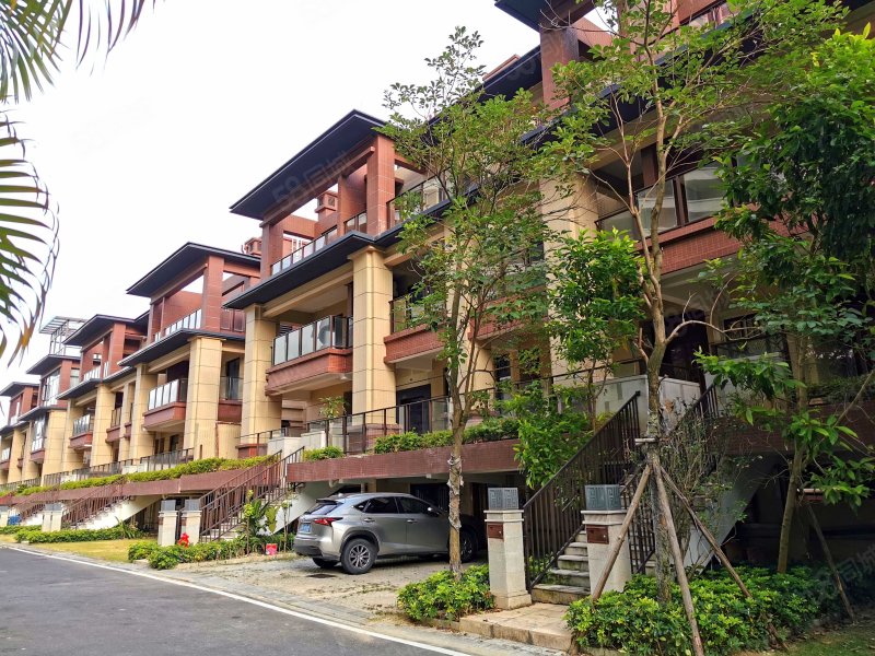 保利金町湾别墅