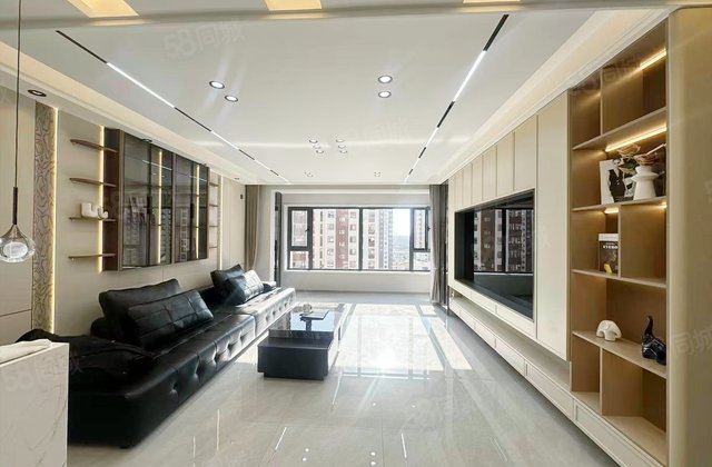 中意之尊3室2厅156㎡83.8万二手房图片