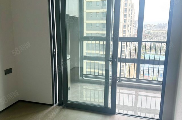 象屿华发铂萃云湾3室2厅110㎡280万二手房图片