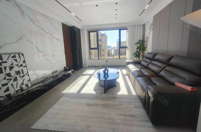 贵和苑碧水新城3室2厅135㎡46万二手房图片