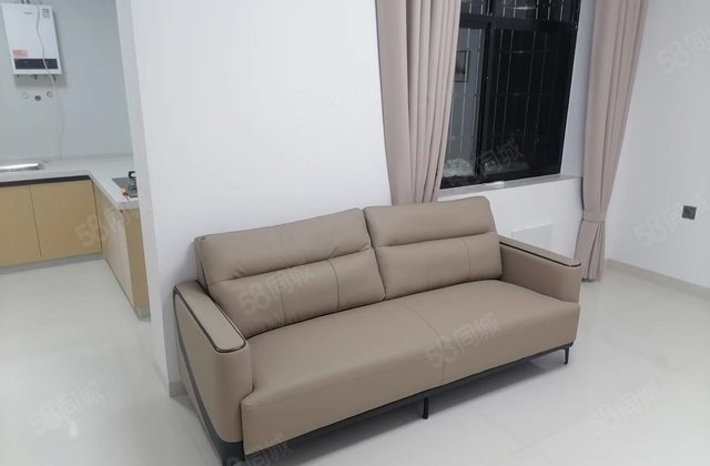 南天家属小区3室1厅77.36㎡27.8万二手房图片