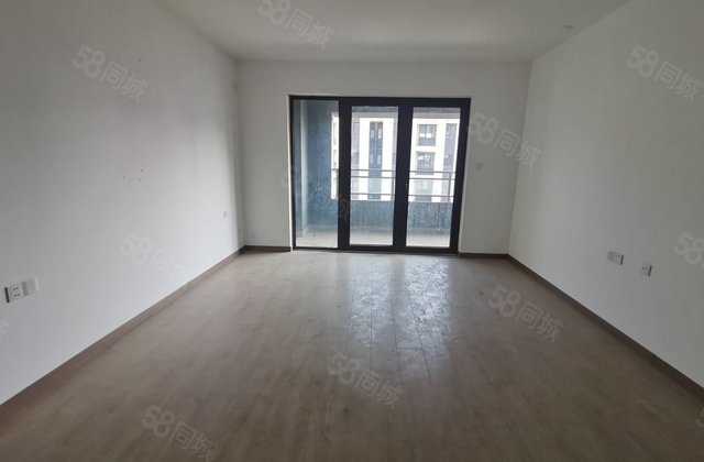 新一中，培文，新房未住，洋房大平层，看房方便