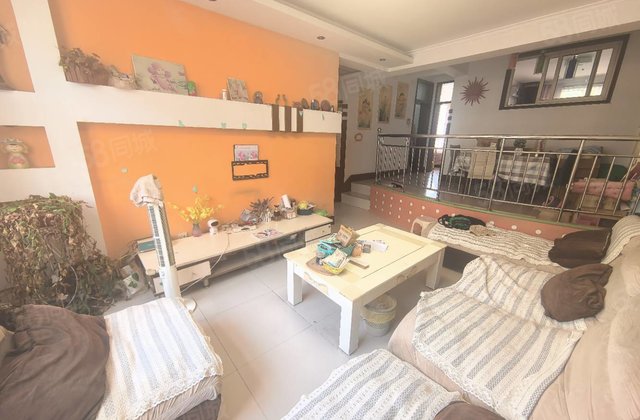 汽车站附近 东昌十一中对过 阳光花园错层式 可做三室免大税