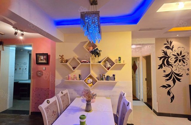 恒泰阿奎利亚但丁堡2室3厅78.02㎡53万二手房图片