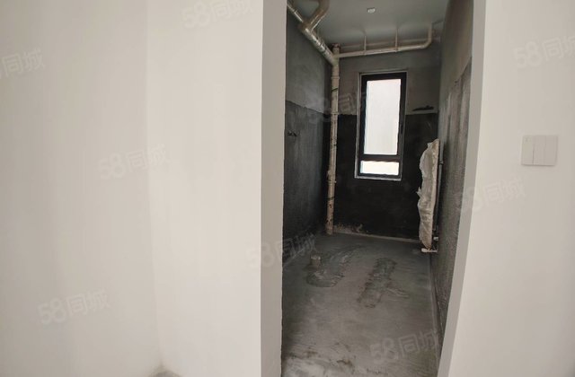 开发区 颐中文苑 全新电梯洋房 带车位储藏室