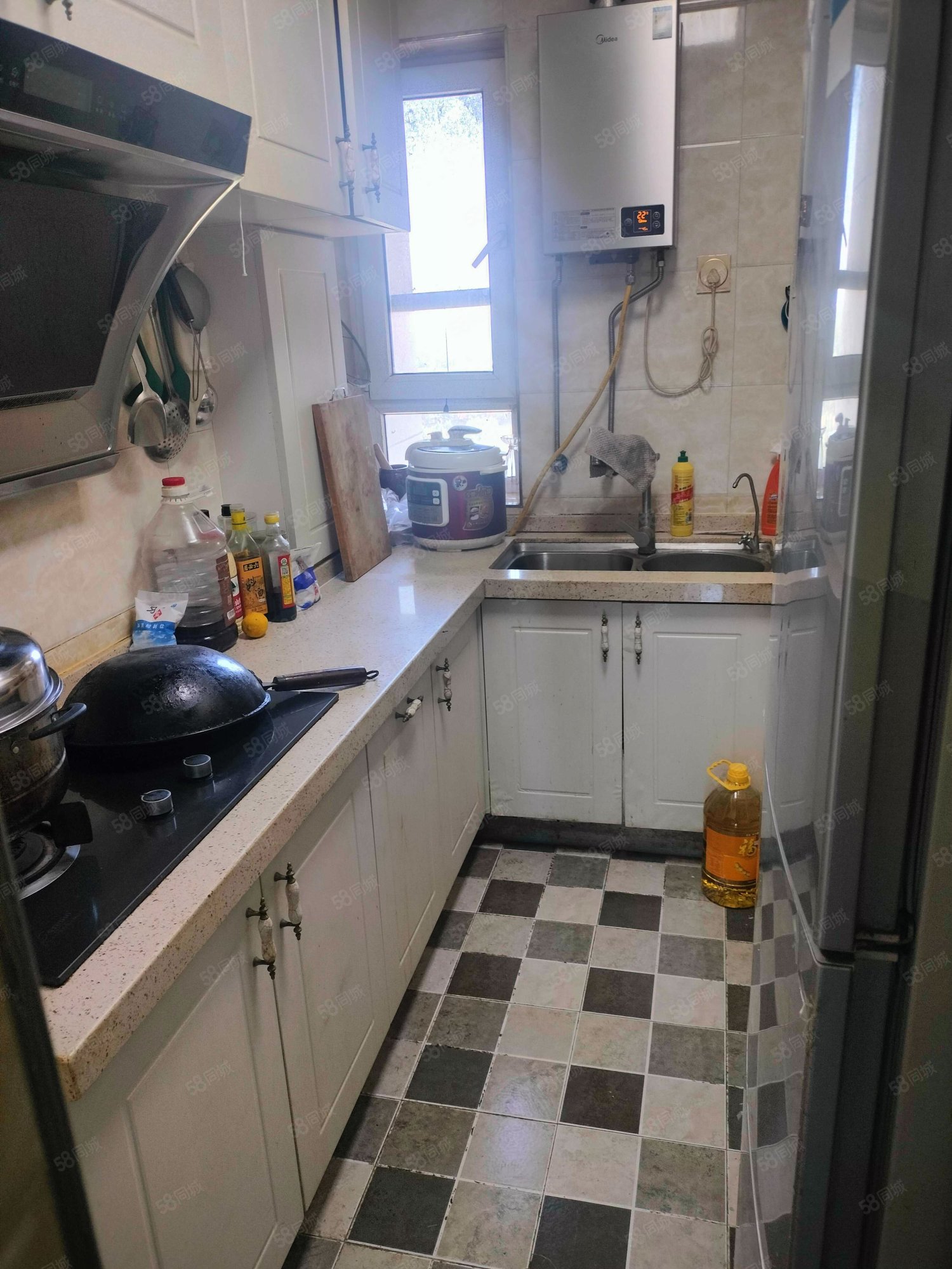 永定河孔雀城劍橋郡(八期)2室1廳1衛(wèi)62.22㎡南北35萬(wàn)