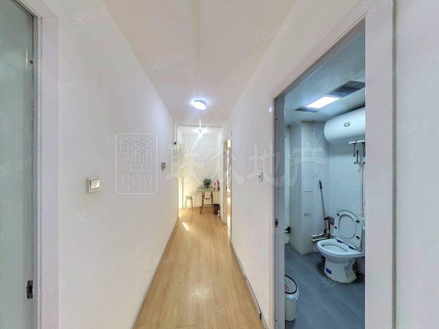 合順家園(西區(qū))1室1廳1衛(wèi)69.83㎡南295萬