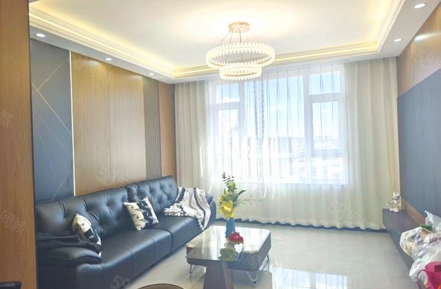 万龙银河城(西区)2室2厅83.84㎡33万二手房图片