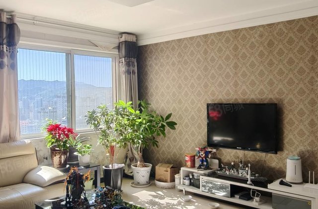 时代华城3室2厅123㎡80万二手房图片