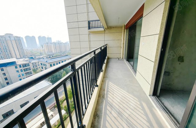 碧桂园天樾4室2厅144㎡81万二手房图片