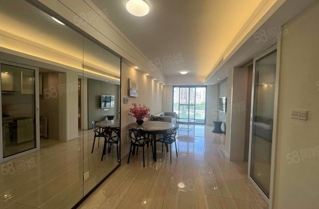 鸿洲天玺1室1厅55.88㎡205万二手房图片