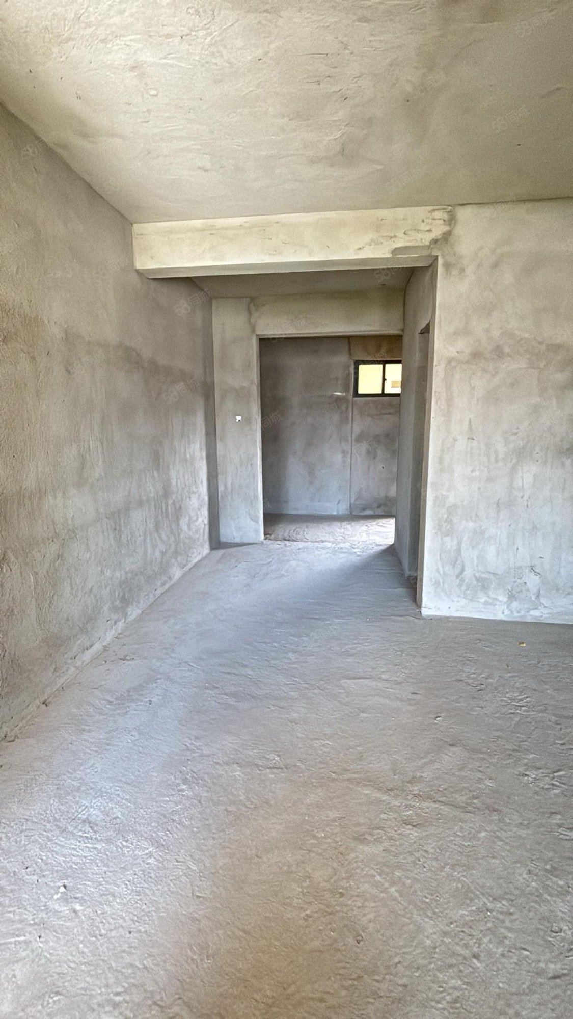 天悦花园1室1厅1卫51.07㎡南32万