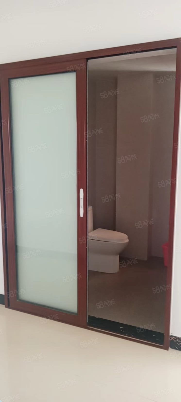 御龙府2室1厅1卫77.89㎡南北50万