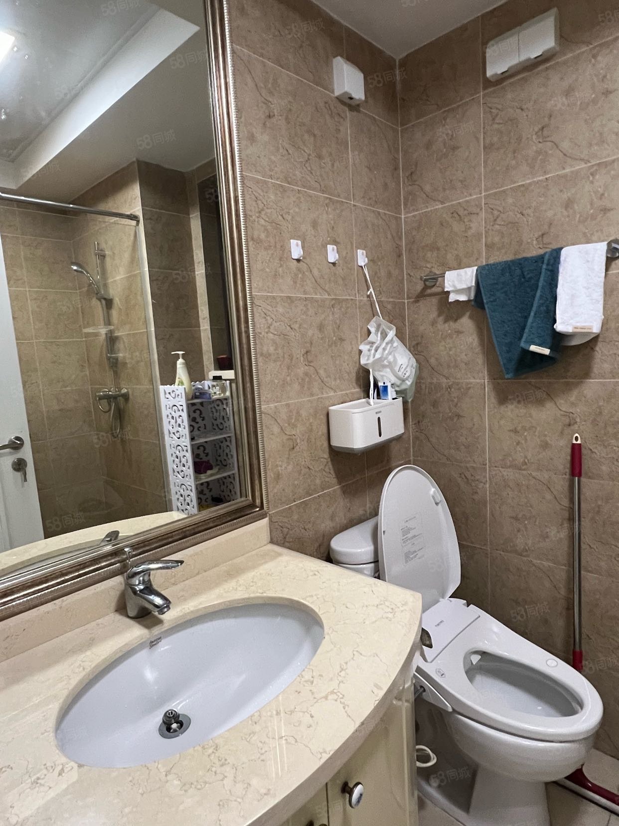 富力红树湾2室2厅1卫86㎡东北70万