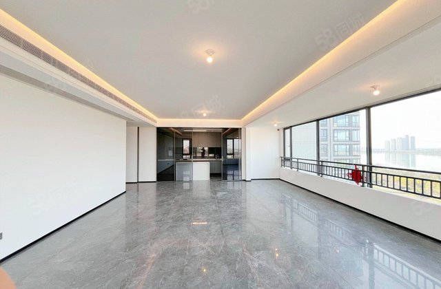 万科松湖天地5室2厅241.98㎡339万二手房图片