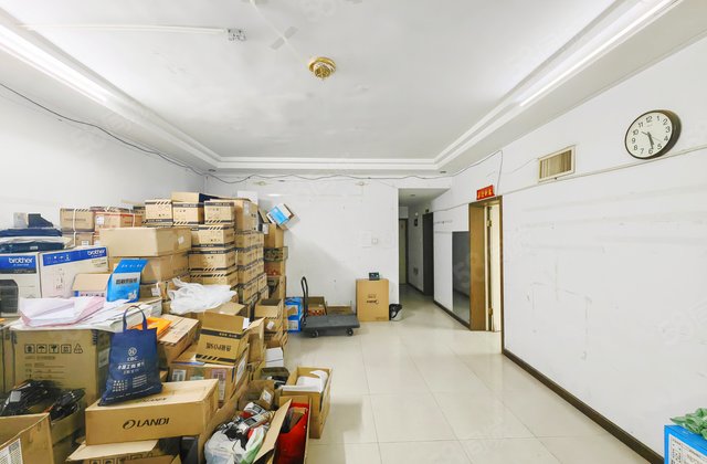 紫荆山路5号人行小区3室2厅136.57㎡126万二手房图片