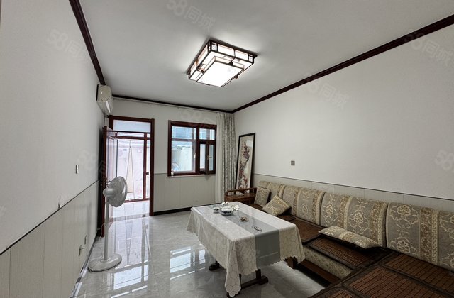 湖边古城区一楼带院子 单位家属院 精装房 小区停车方便