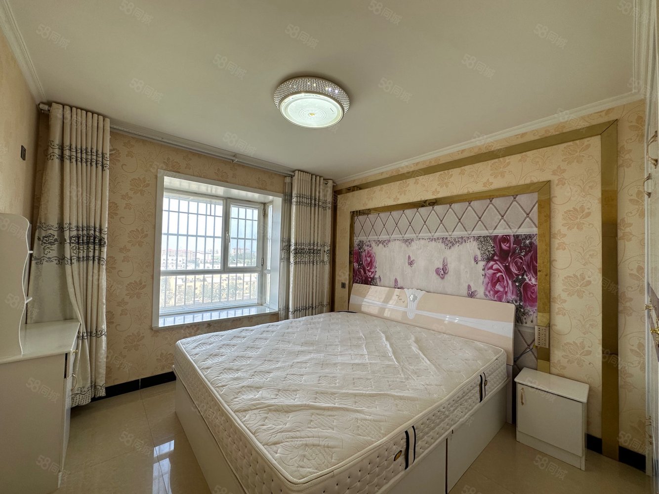 新苑名府3室2厅1卫107.95㎡南北45.8万