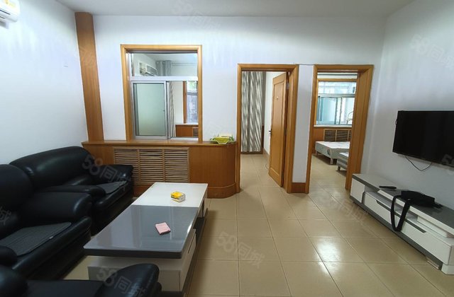 急售一楼带院东昌西路 人行家属三室华悦金钻管道局附近