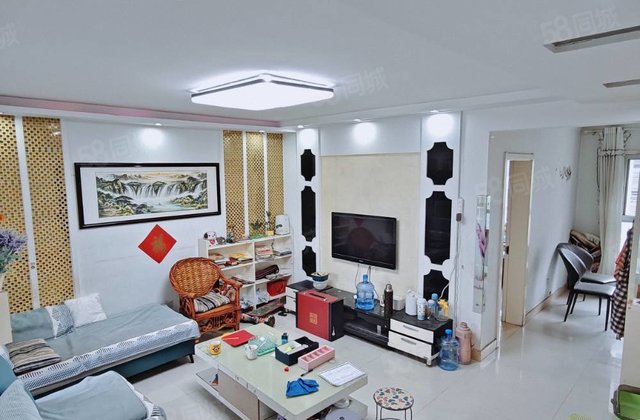 阿尔卡迪亚二期！送车位储藏室！正规三室两卫错层设计！看房方便