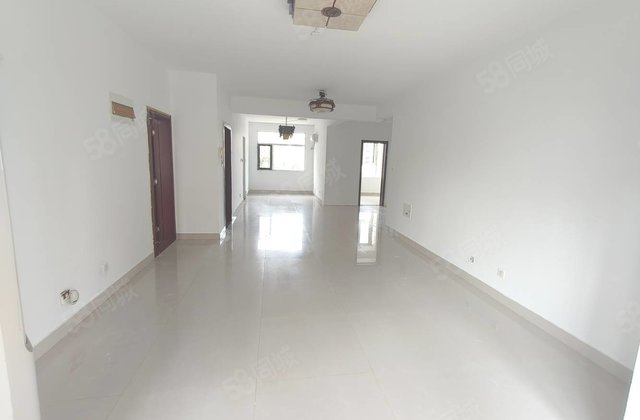 房东非常着  二中旁书香东郡三叶草全明户型带车位储真捡到漏了