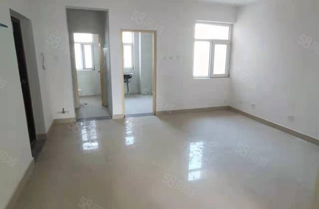 新上！南环东李铭居，上一实验！全款包更名，送储藏室 随时看房