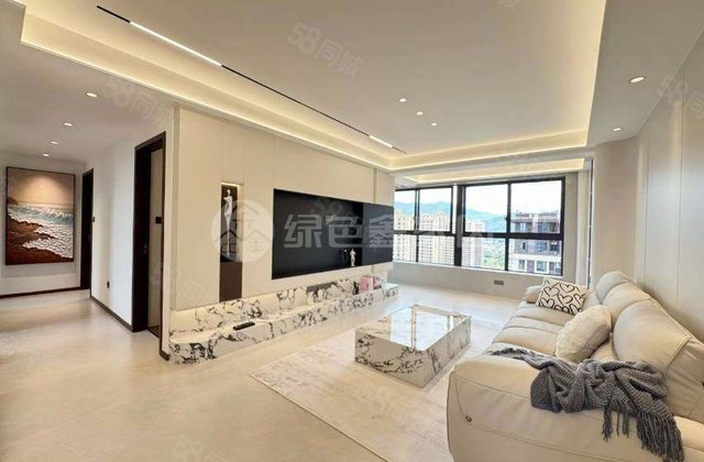水晶沂庭4室2厅113.19㎡76万二手房图片