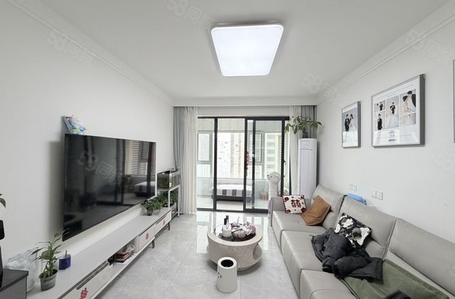 (真实保证)荣盛锦绣学府3室