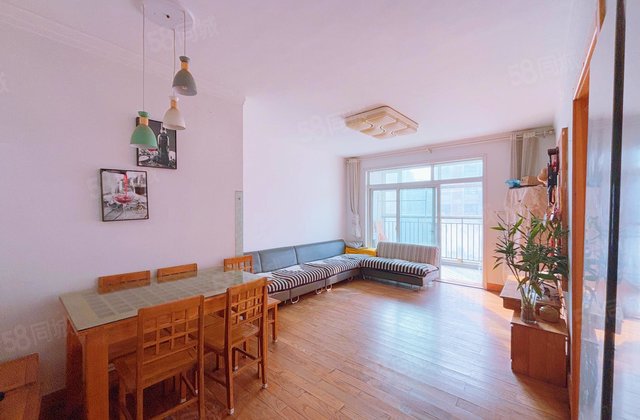 楼层 三室两厅 全明户型  产权明晰